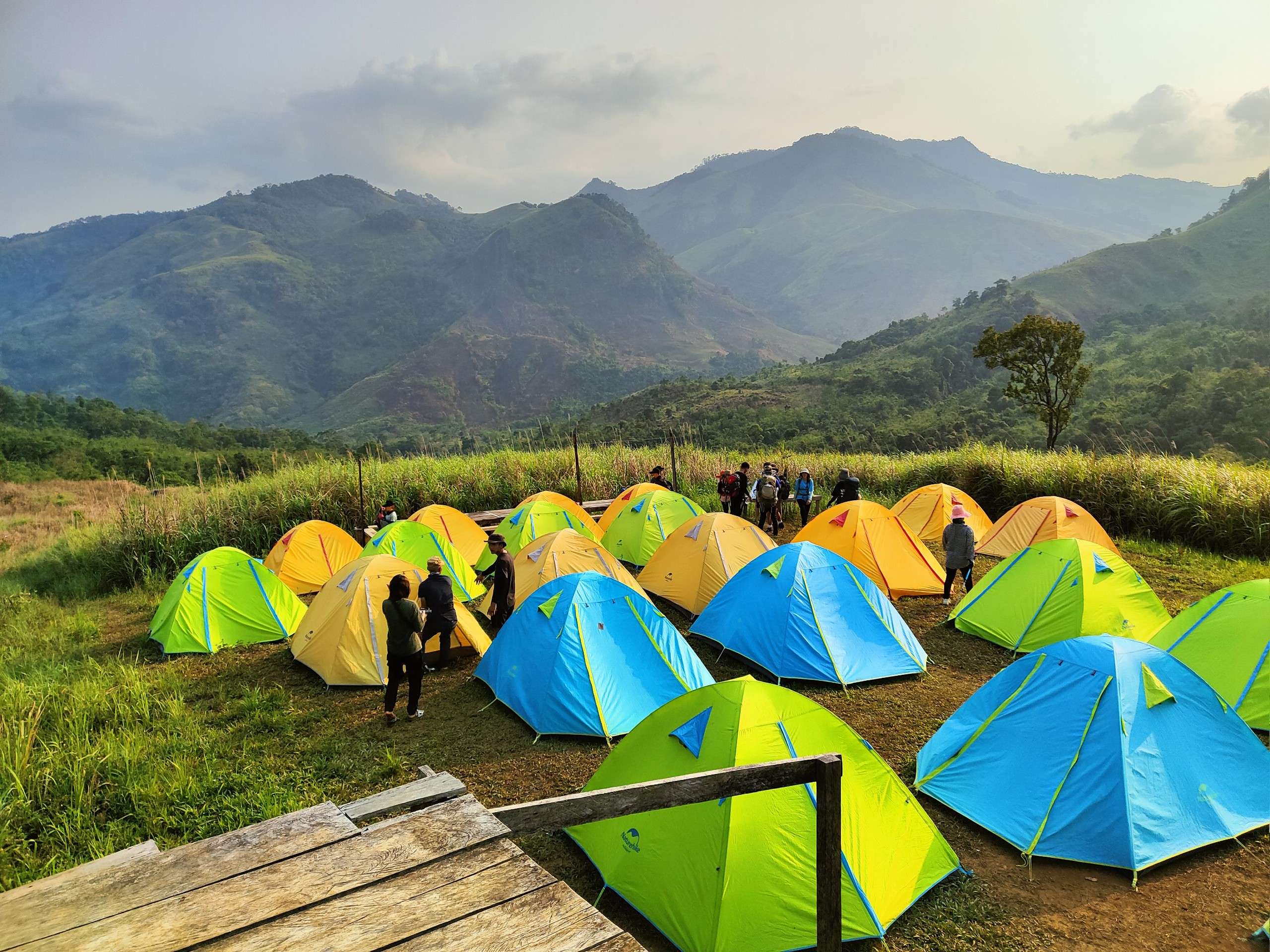 Tour Tà Giang Khánh Sơn