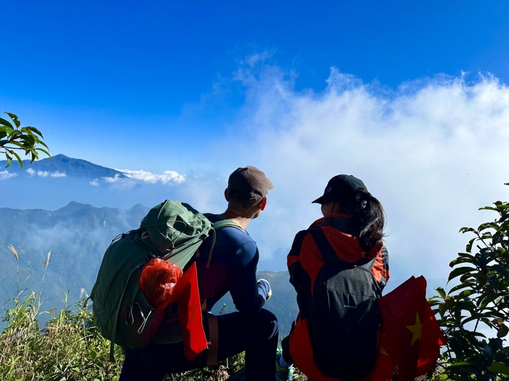 Balo trekking dung tích lớn có đai trợ lực